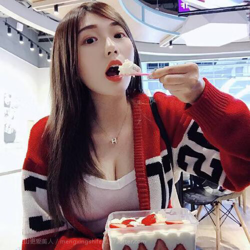 墨西哥队在巴黎奥运会比赛中多次通过团队配合得分，墨西哥奥运队对巴西奥运队